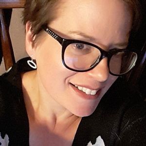 Meet your Posher, Eileen